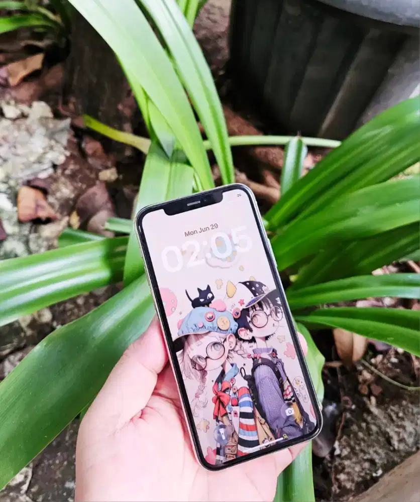 iphone 11 Pro Metalik White resmi