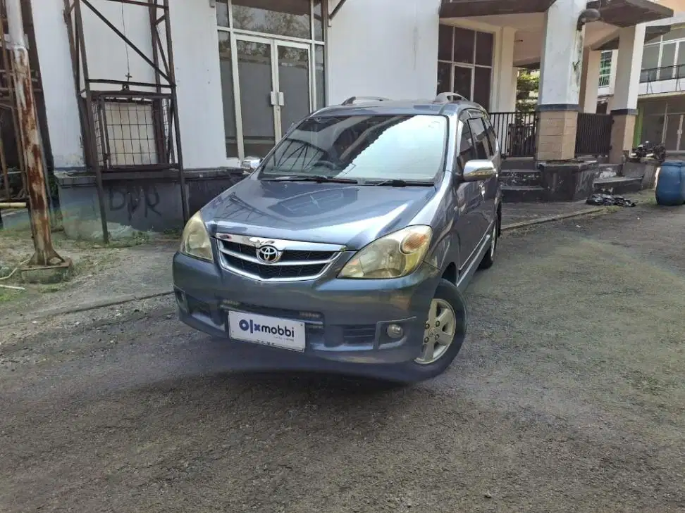 Pajak Panjang - Toyota Avanza 1.3 G Bensin-MT 2011 Abu