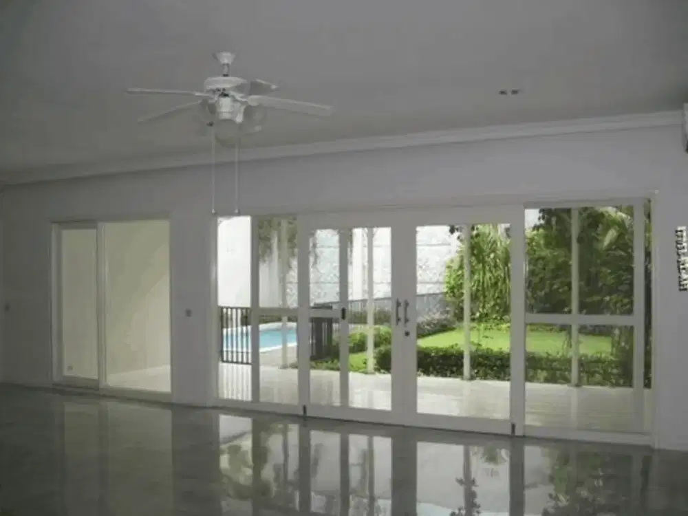 Disewakan Rumah Siap Huni Bagus Ada Swimming Pool Di Cipete