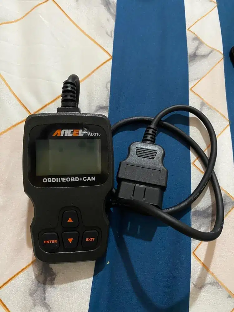 Scan Mesin Mobil OBDII Ancel AD310