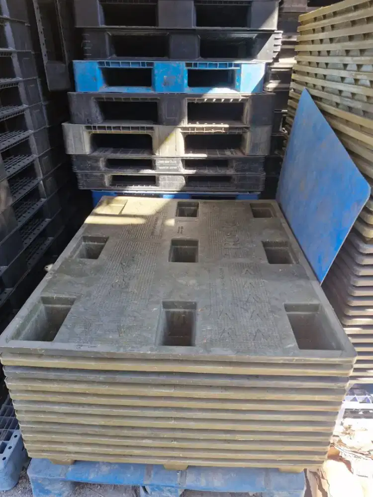 Pallet plastik second banyak dicari