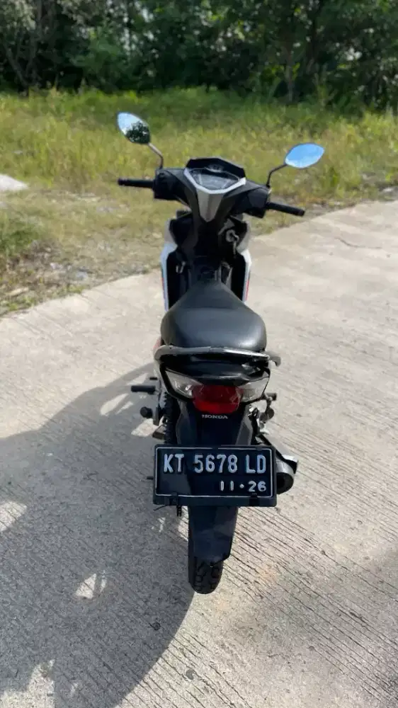 Dijual Supra x 125 tahun 2016 surat -surat komplit