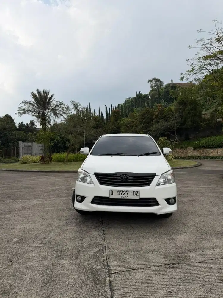 Toyota Kijang Innova Automatic (2012)