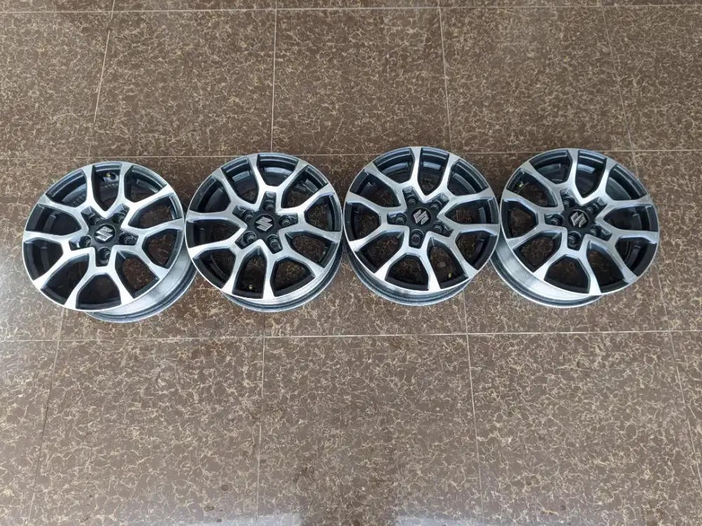 Velg OEM Original Suzuki XL7