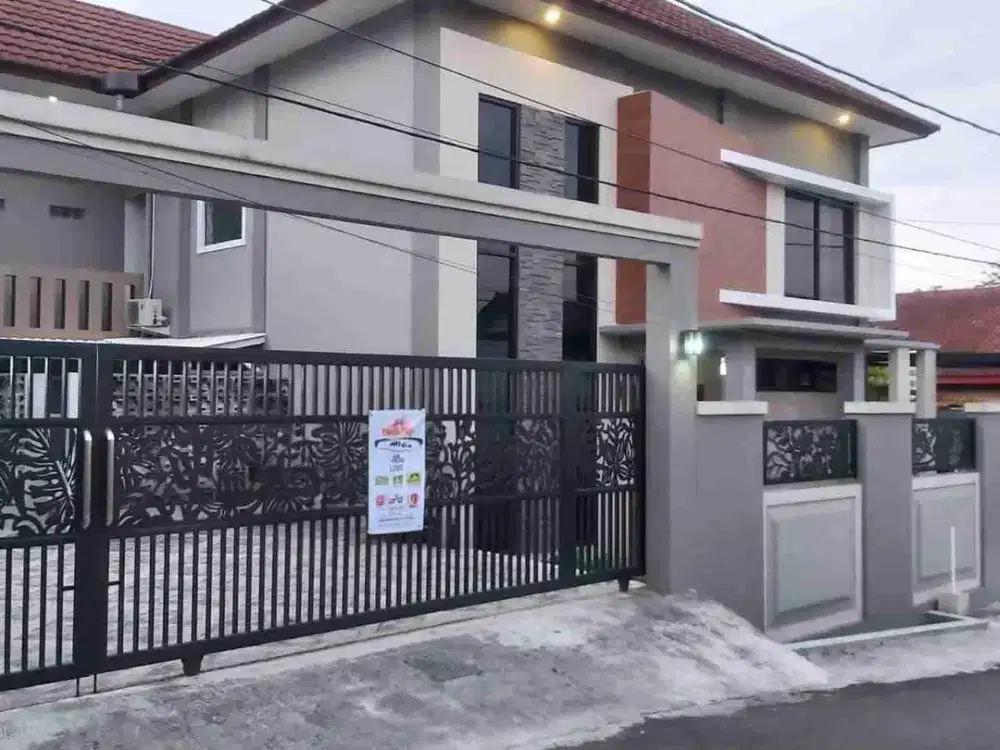 Rumah Mewah Besar Luas Full Furnished di Salatiga