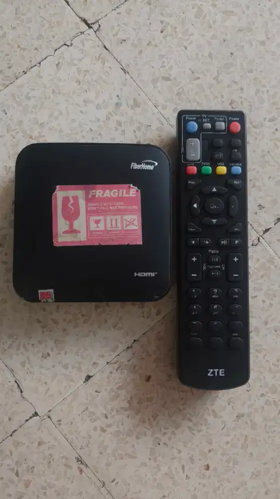 STB+ Remote merk Fiberhome