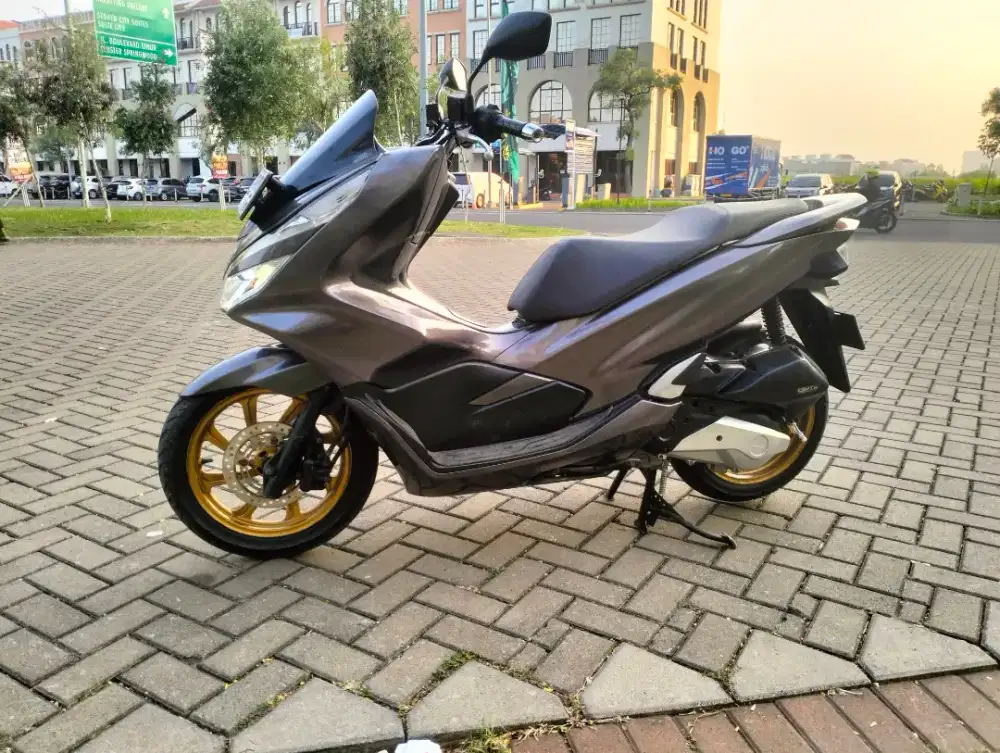 Di jual PCX 150 Lokal