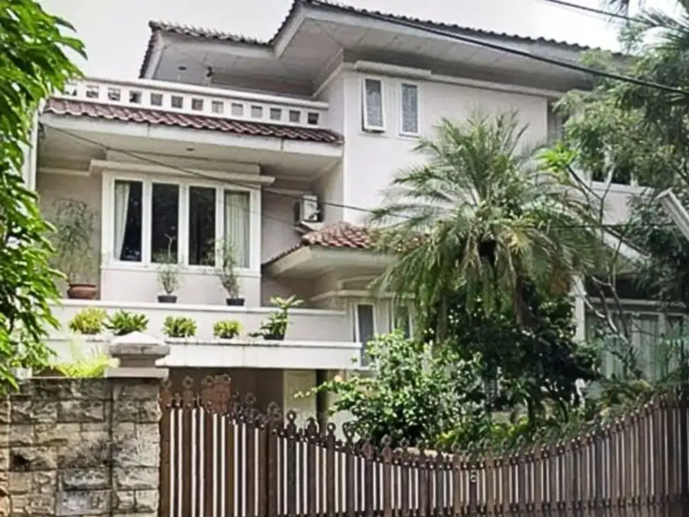 Disewakan Rumah Mewah di Area Senopati/Selong/Kebayoran Baru Jakarta Selatan Std688