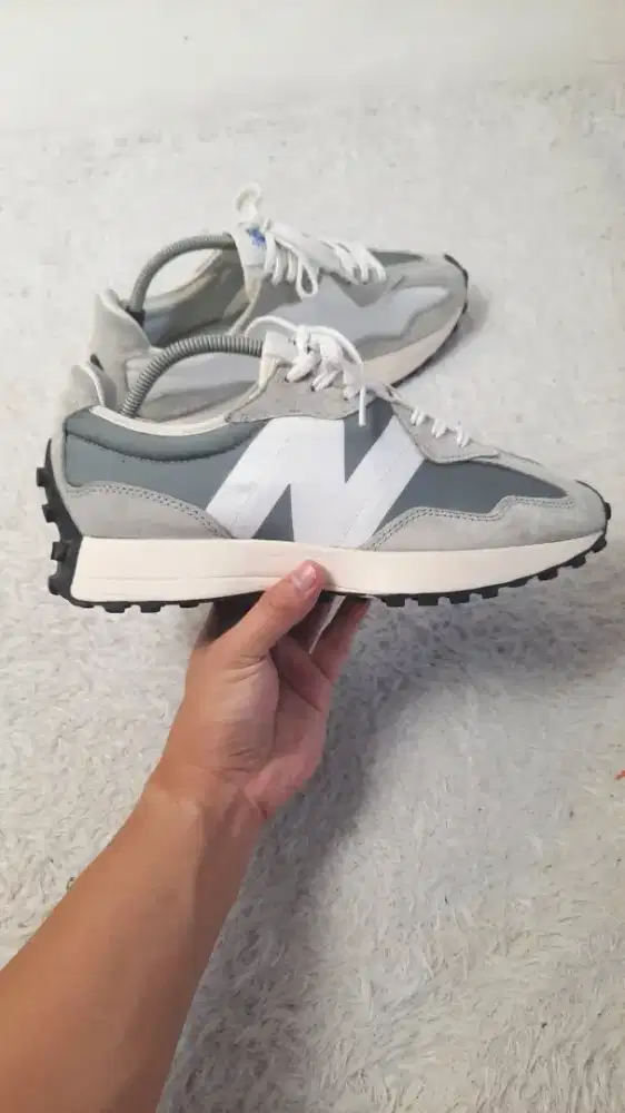 New Balance 327 - Team Away Grey
