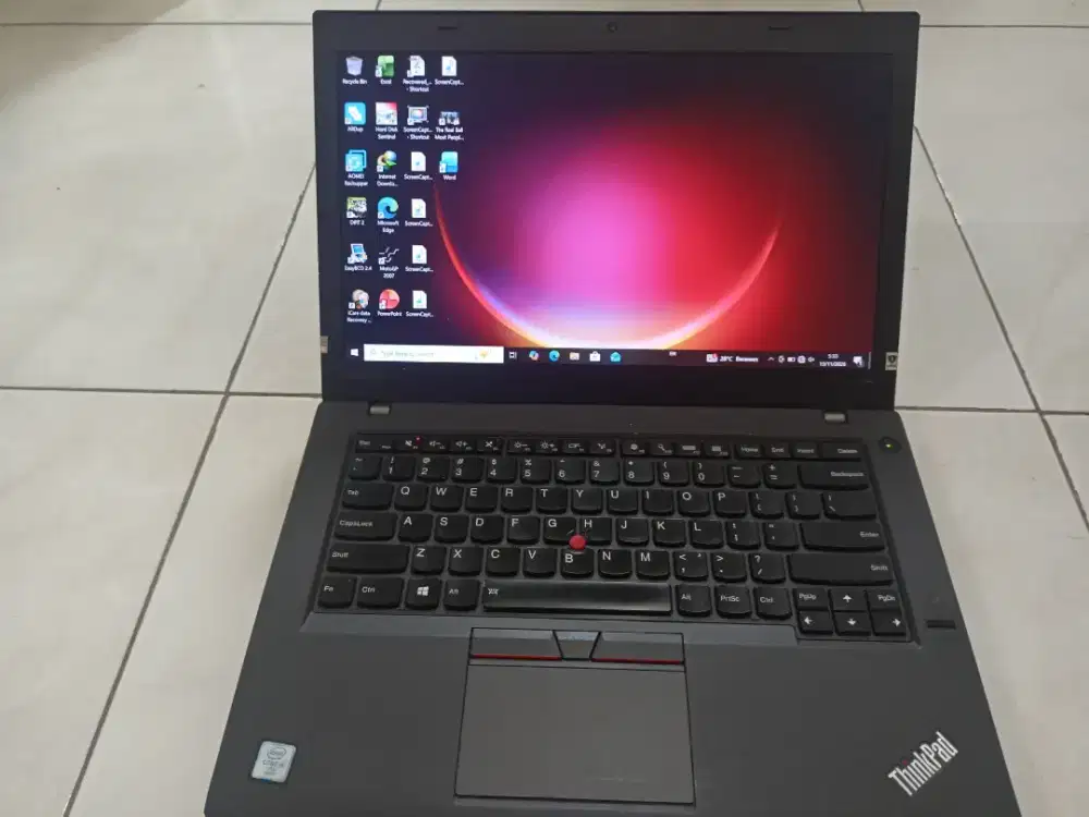 Lenovo thinkpad T460 i5 ssd 256gb ngebut