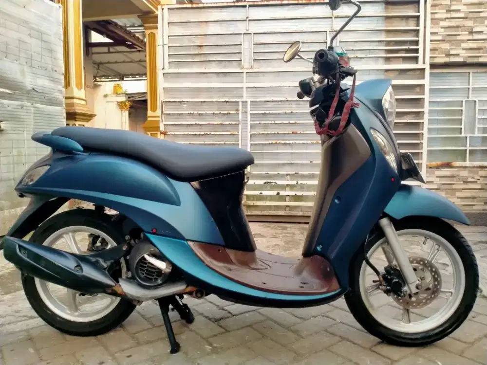 Yamaha Fino 125 premium lengkap motor sehat keterangan detail dibawah