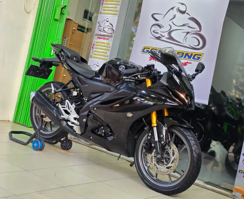 YAMAHA R15 V4 2022