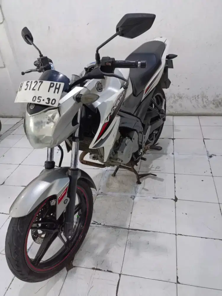 vixion 2015 putih