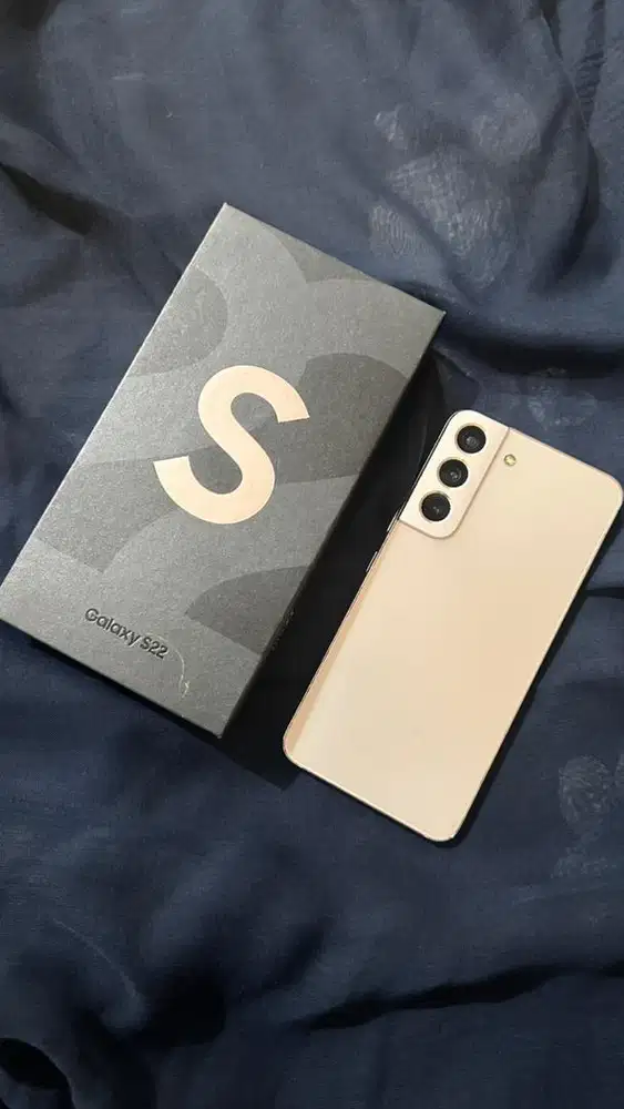 Samsung S22 Pink