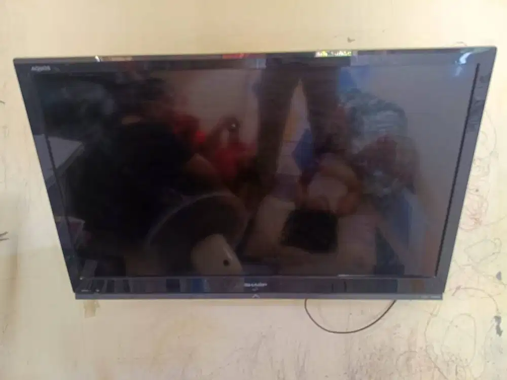 Sharp AQUOS LED TV 32 Inch LC-32LE347i – Normal 100%