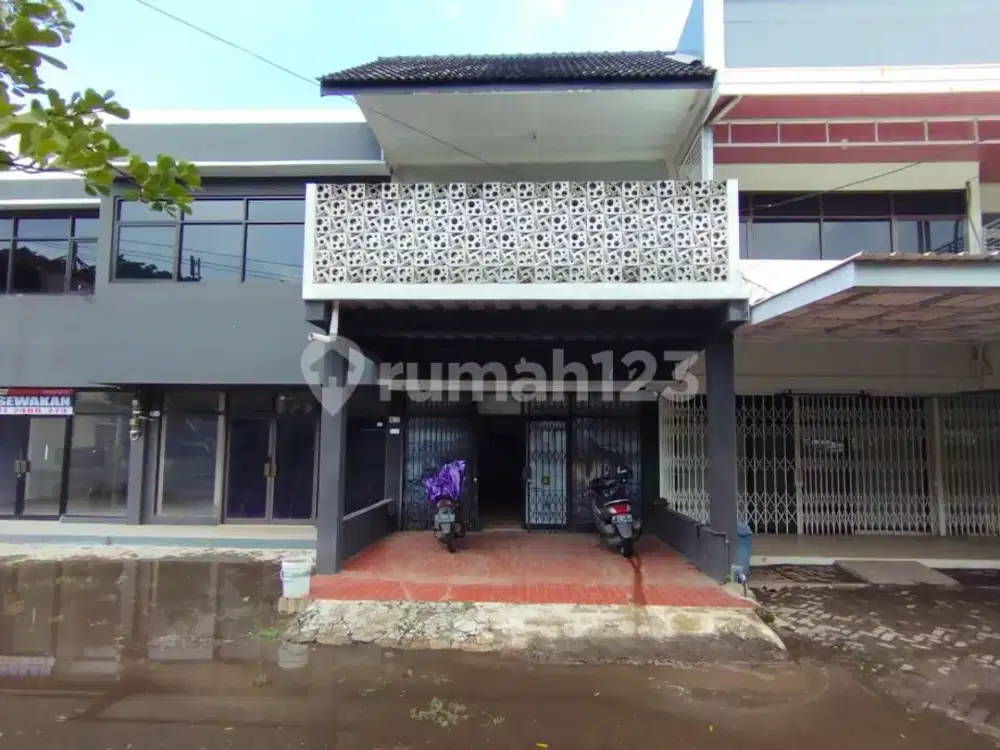 Disewakan Ruko 2 Lantai di Jalan Kalijaga Cirebon