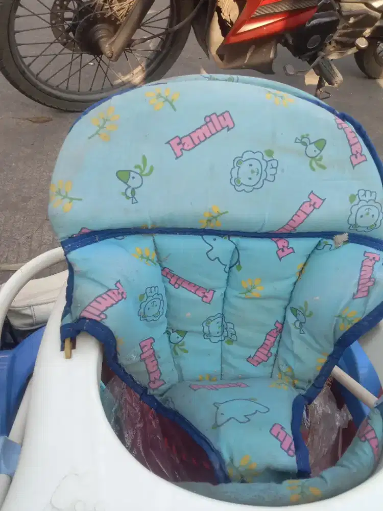 Baby.  Wolker. Buru. Family