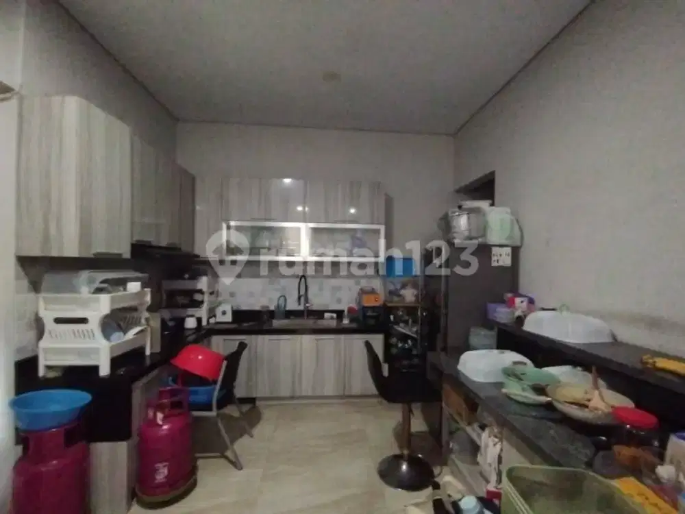 Dijual Rumah Mewah di Komplek Pegambiran Residence Cirebon
