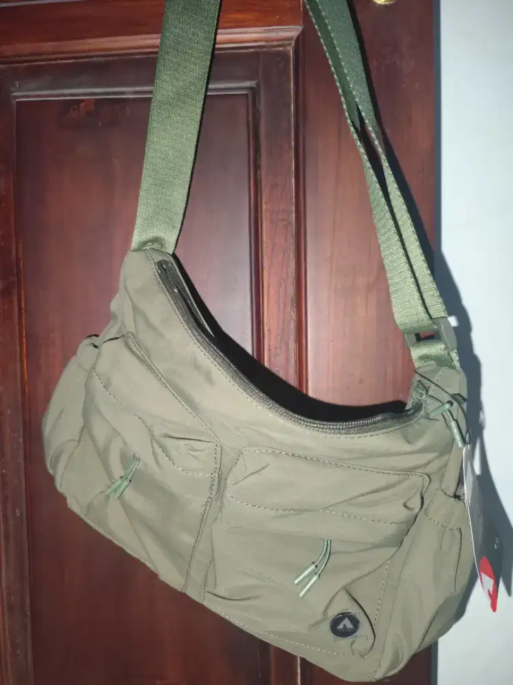 Airwalk Greg Slingbag Olive Original