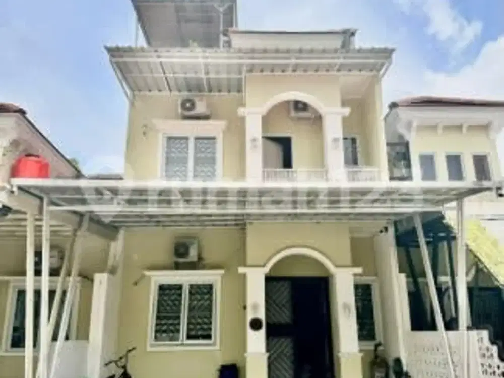Disewakan/ Dijual Rumah 2 Lantai di Verona Hills Ciperna Cirebon