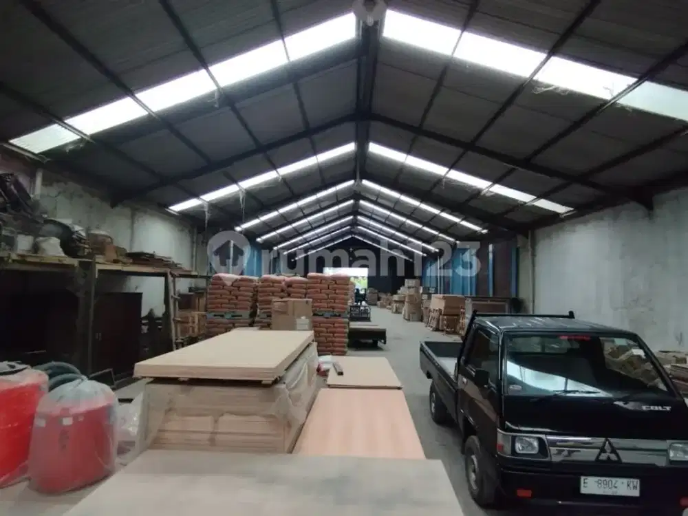 Disewakan Gudang dan Ruang Usaha Didaerah Plered Cirebon