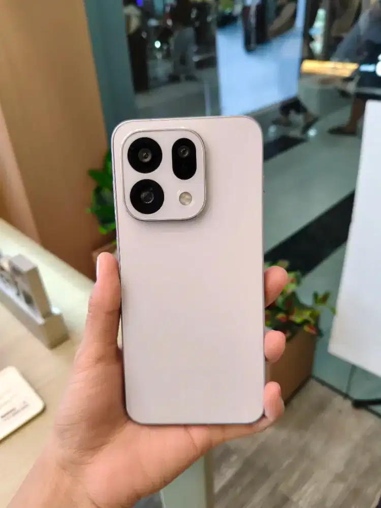 Oppo find X9s 12 Gb + 512 GB  ( Garansi resmi 1 tahun )
