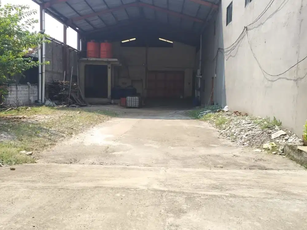Dijual gudang  di  Larangan Utara, Tangerang