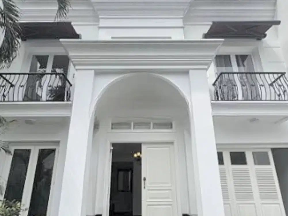 Disewakan Rumah di Area Senopati/Selong/Kebayoran Baru Jakarta Selatan Std333