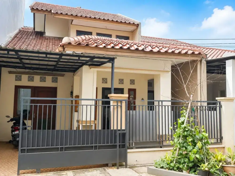 Best Deal! Rumah 3 KT di Komplek Sandang Palmerah Jakarta Barat, SHM, Harga Rp.2,7 M (Nego)