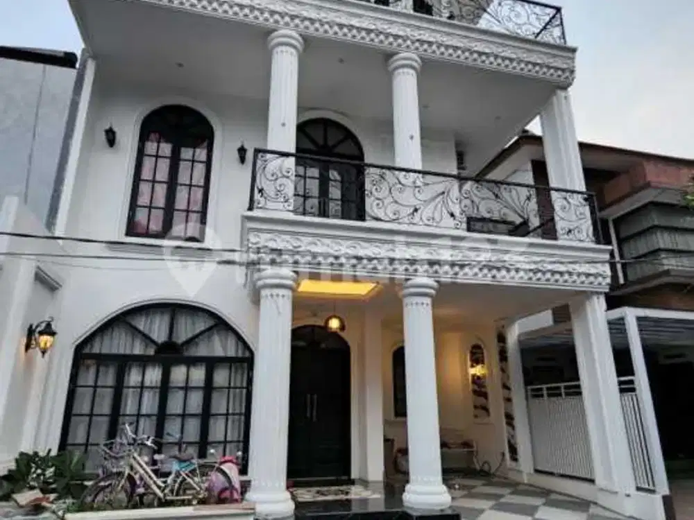 Rumah Mewah American Clasic Cluster Pelangi Antapani Bandung