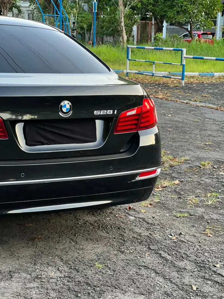 BMW 528i 2016 Bensin