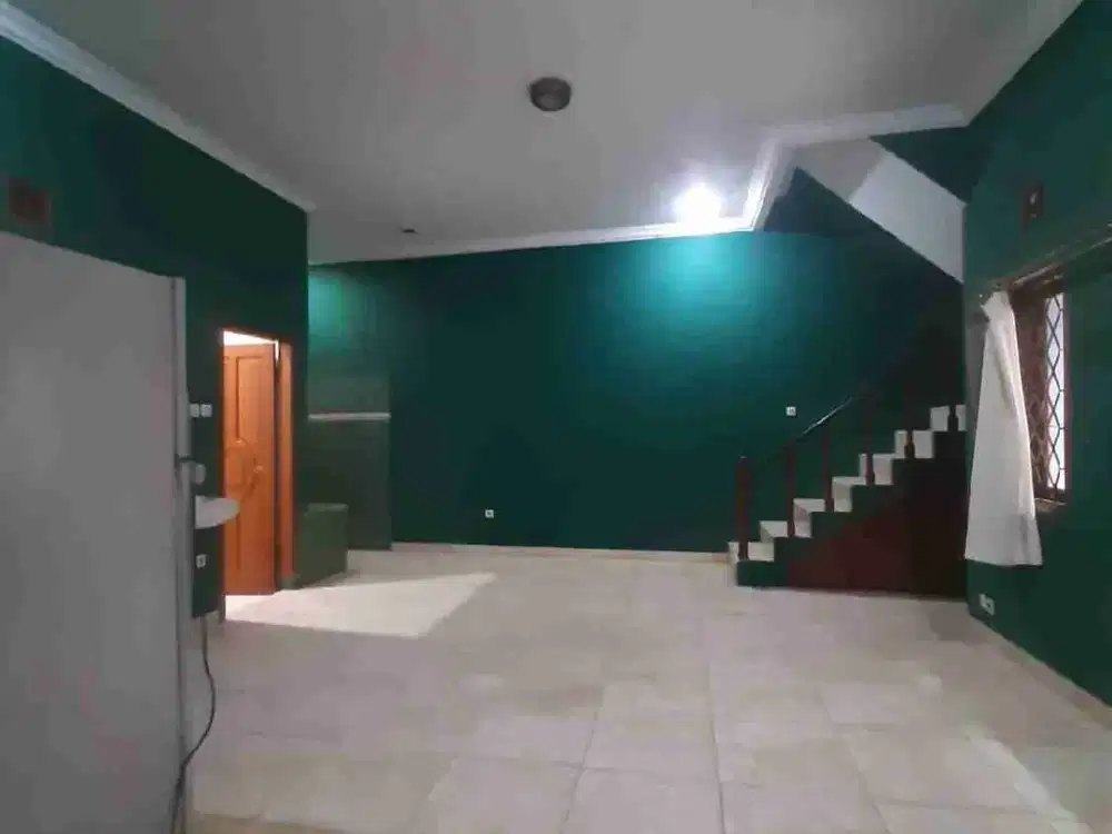 disewakan dan di jual rumah di taman Kopo indah 3
