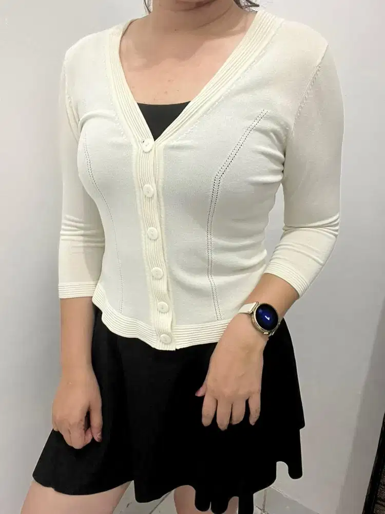 Outer Putih Polos