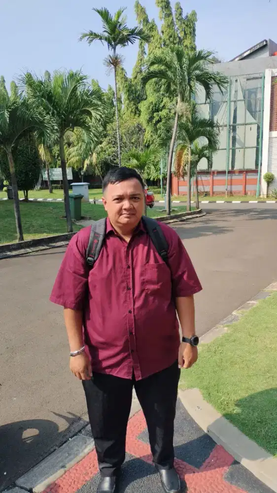 Jika ada yang ingin mencari supir harian, supir bulanan,saya siap
