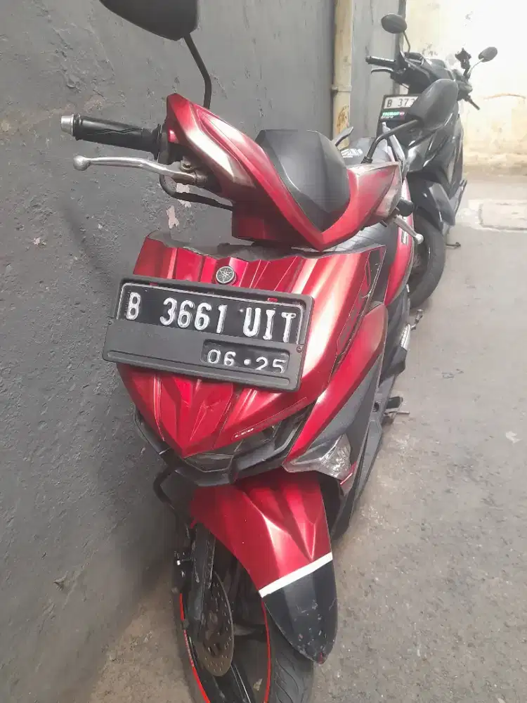 Mau jual motor soul gt 125 tahun 2015 lengkap