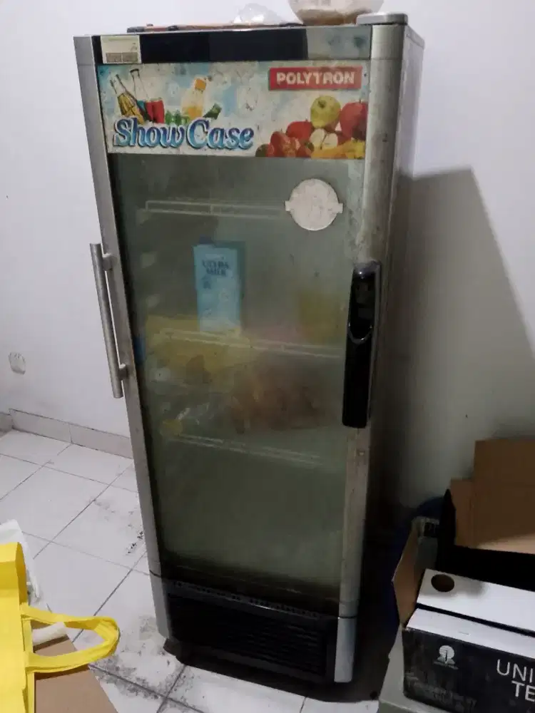 Jual kulkas showcase merk Polytron