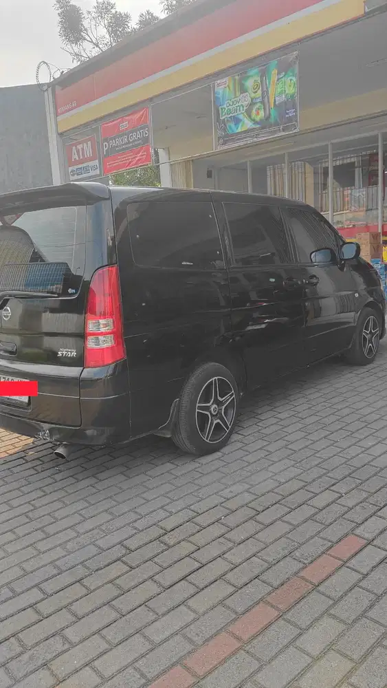 Nissan Serena 2011 Bensin