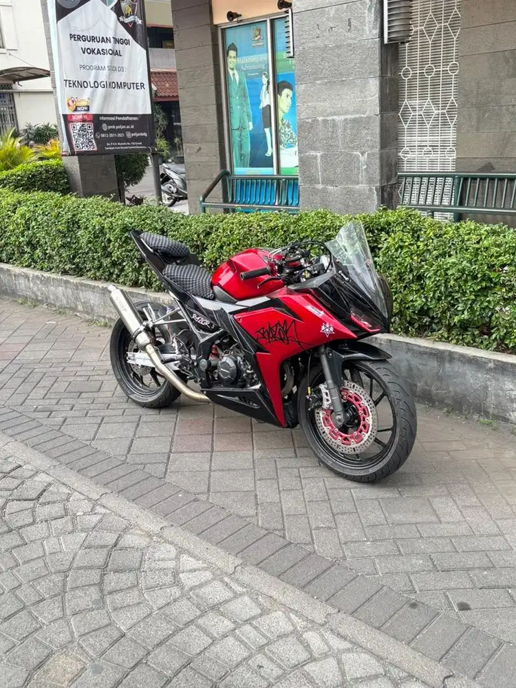 CBR 150 (2016).