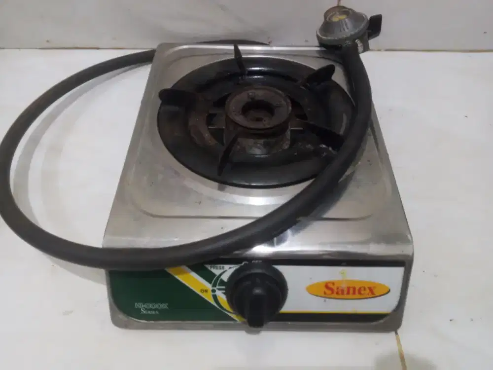Kompor gas Sanex 1 tungku + selang regulator