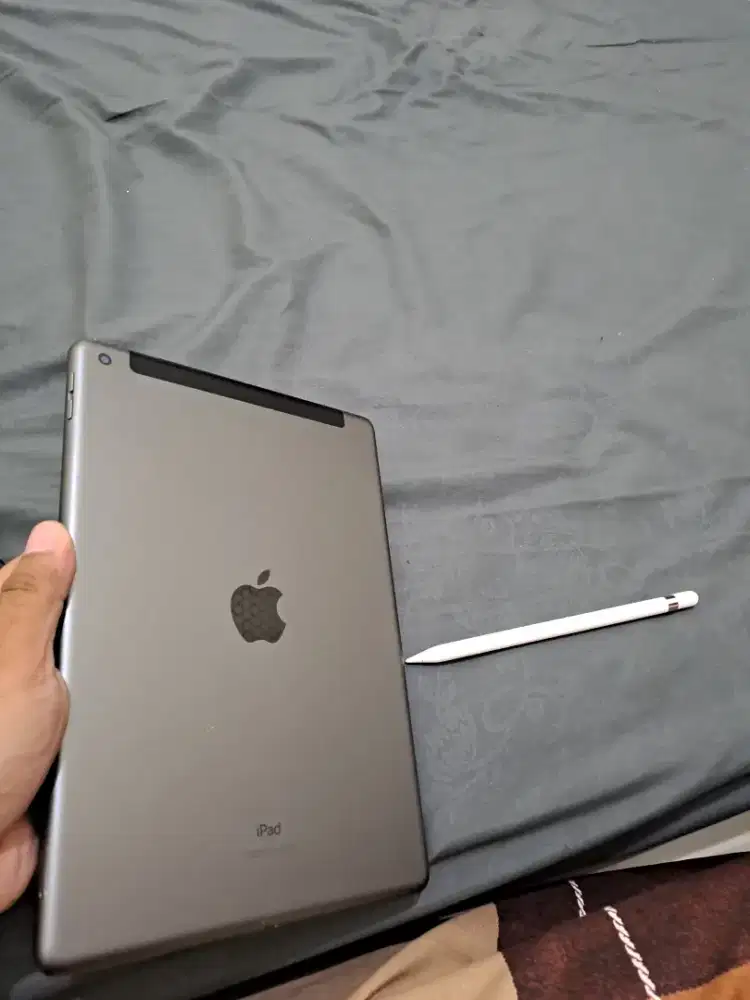Jual Second Ipad 9th Gen cellular 64gb + free apple pencil