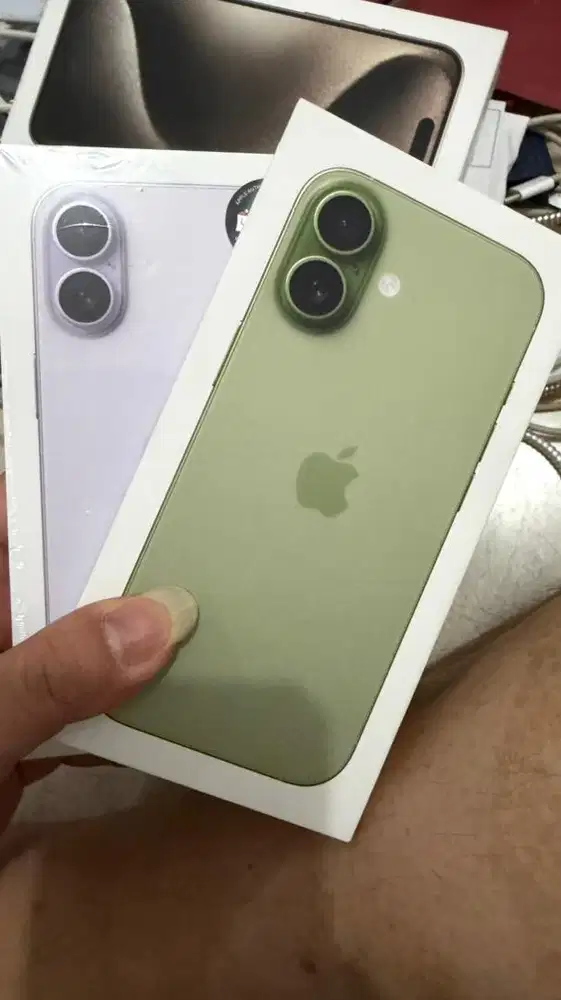 Iphone 17 new garansi resmi