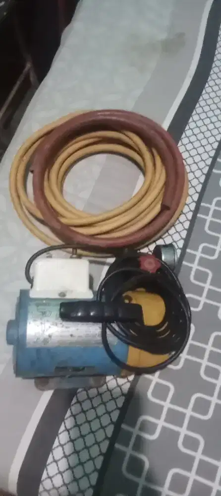 Di jual cepat mesin cuci ac