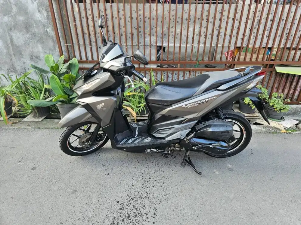 Dijual Vario 150 LED OLD 2016 (Surat Lengkap Tangan Pertama)