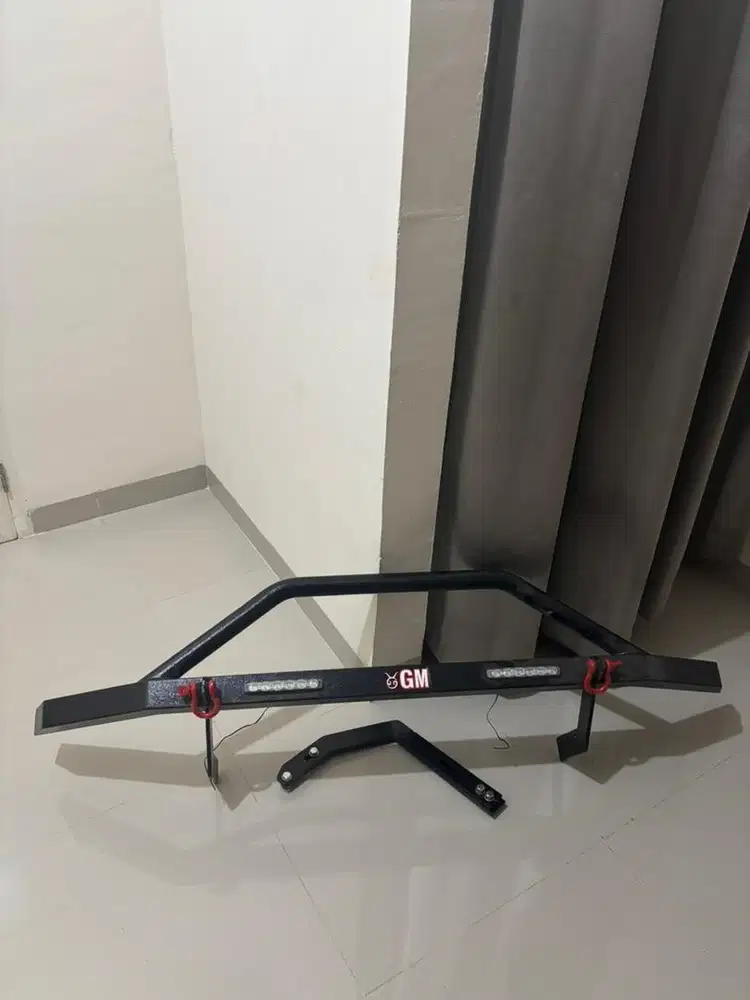 TANDUK DEPAN MOBIL Merek GM