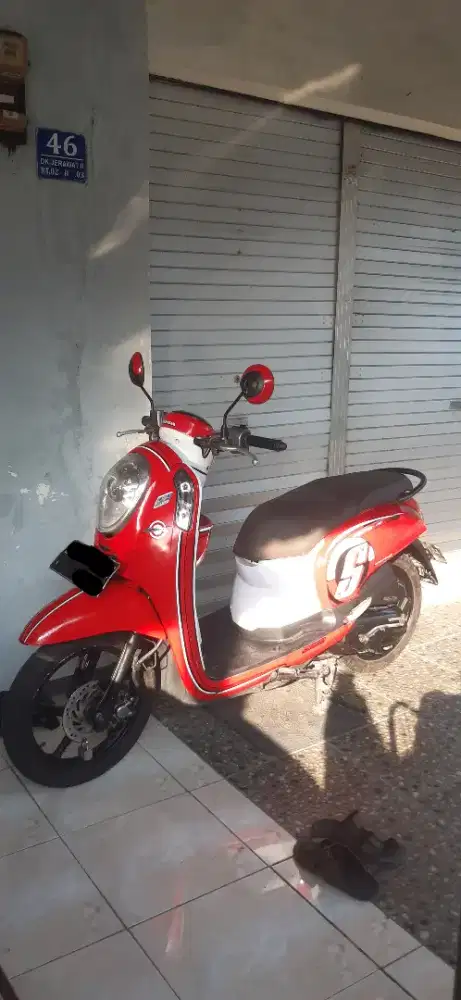 Honda scoopy 2016