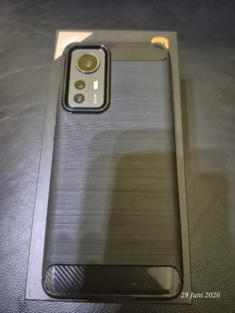 Xiaomi 12 terawat siap pakai