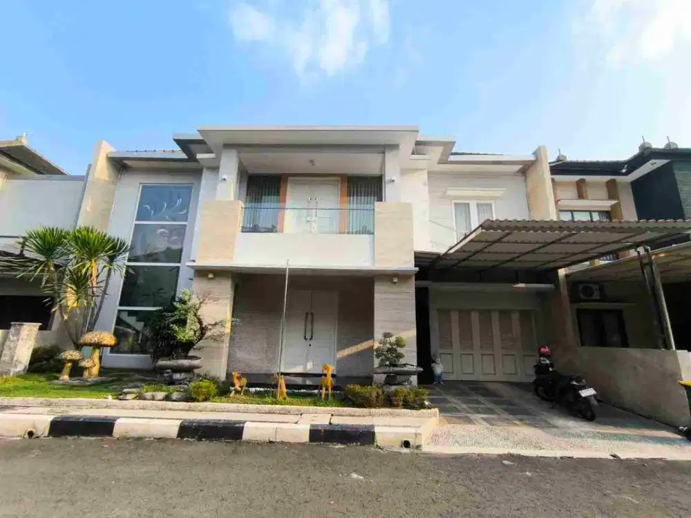 rumah mewah Cluster Elite tepi jalan raya