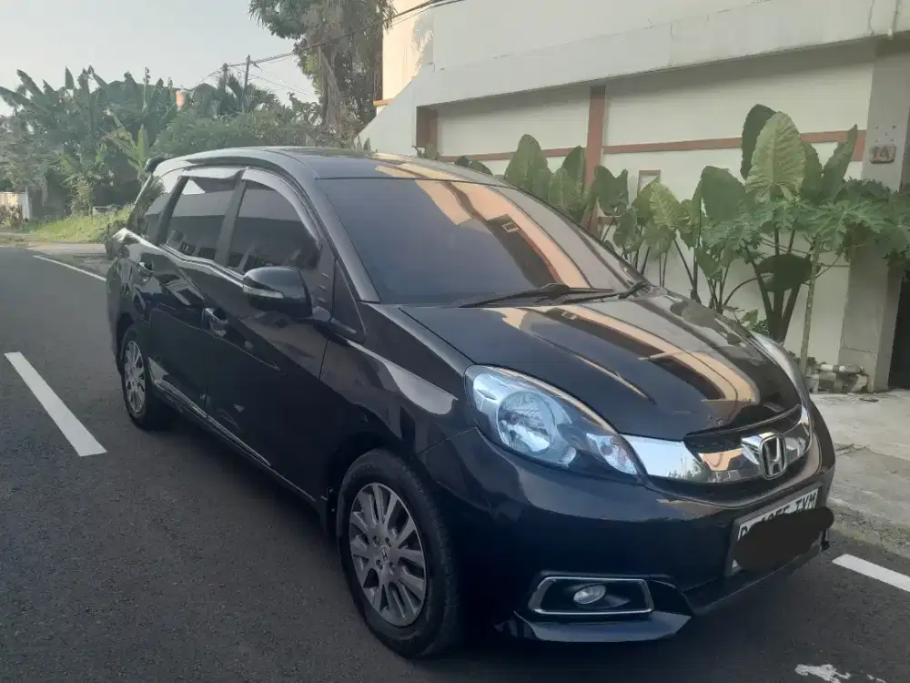 Honda mobilio E 2014 matic 1.5cc
