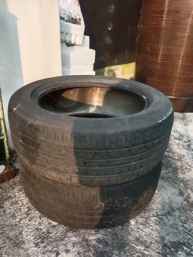 Ban mobil dunlop R17