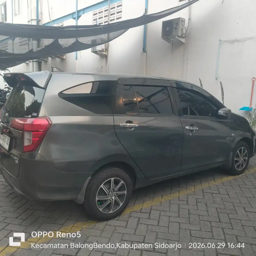 Toyota Calya G MT warna Abu-abu Metalik